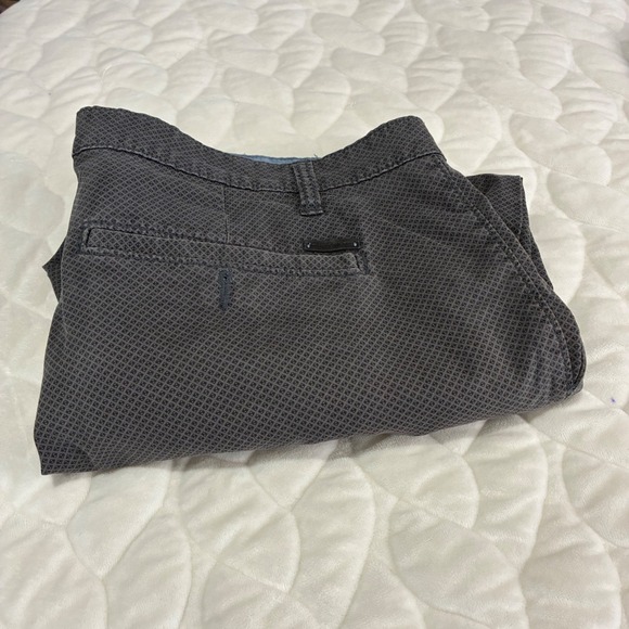 Tom Tailor JIM Men's Slim Bermuda Shorts Size 38 Gray Patterned Casual Stretch - Picture 11 of 13